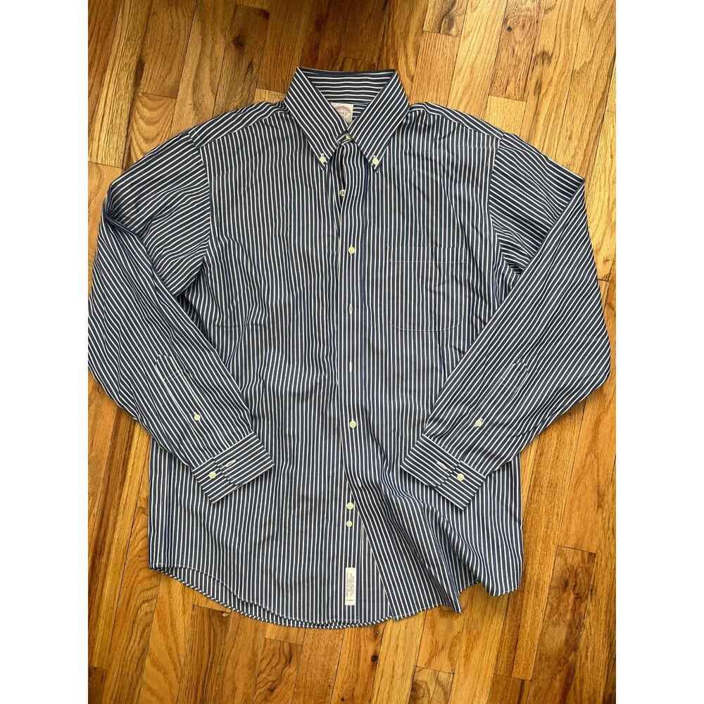 Brooks Brothers Dress Shirt Mens 16 34/35 100% cotton blue white stripe